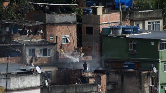 Operaci N Policial Deja Al Menos Ocho Muertos En Favela De Rio De Janeiro