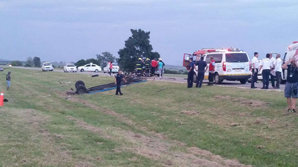 Tr Gico Accidente En Ruta Pr Ximo A San Carlos Ocho Fallecidos