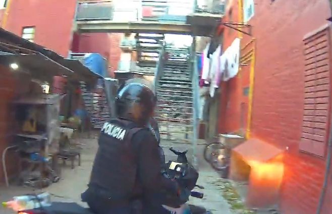 Buenos Aires cámara GoPro de policía registró una persecución y