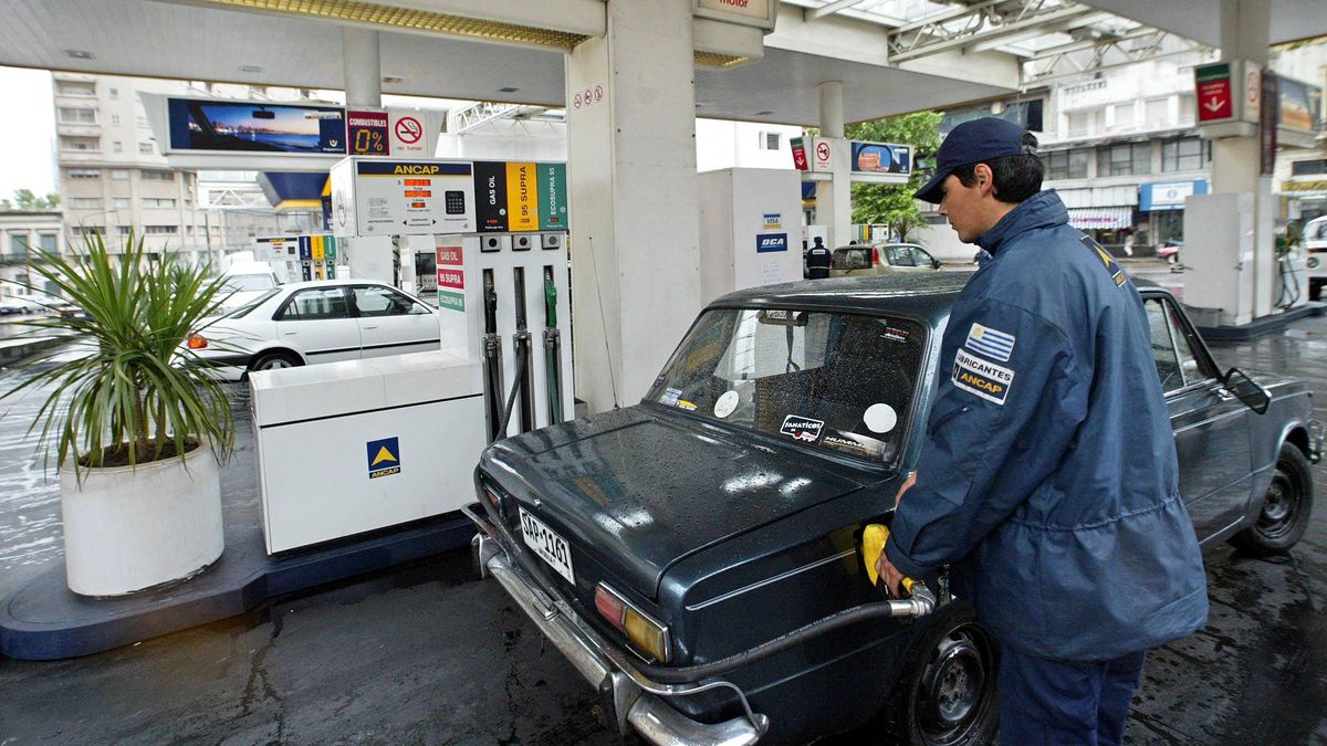 El gobierno decidió el viernes postergar para junio el aumento de las