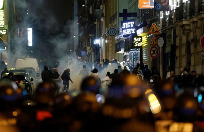 Francia Se Prepara Para Otra Noche De Violencia Tras Funeral De Joven Nahel