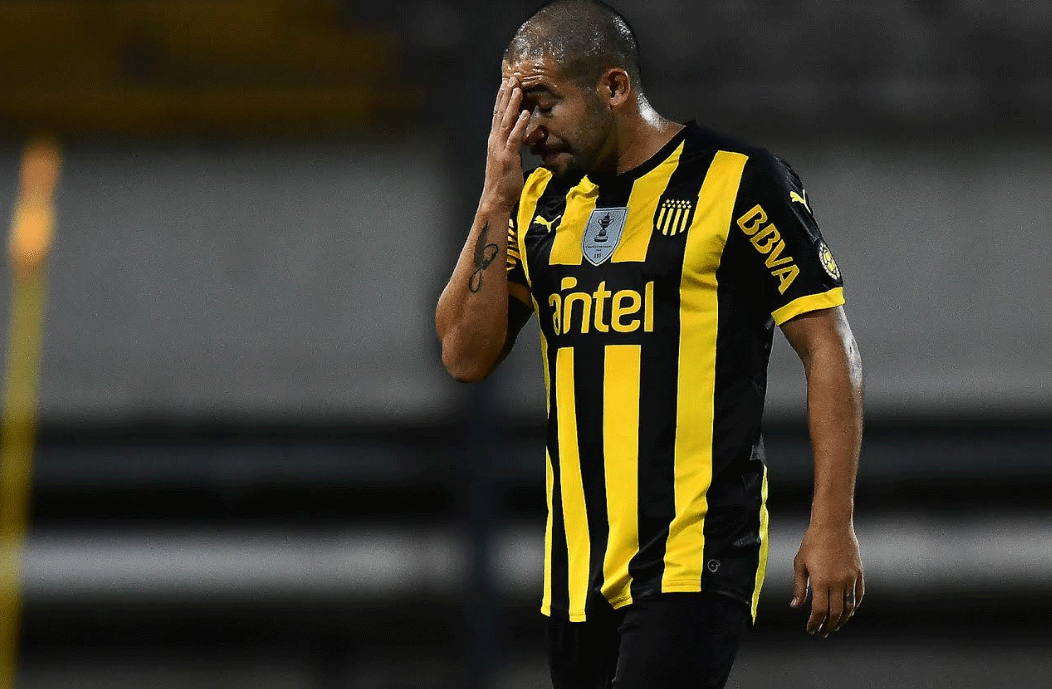 Más allá del triunfo, la lesión de Gargano preocupa de cara al futuro. Es una distensión muscular. A los 34 años, el físico le está pasando facturas a El Mota