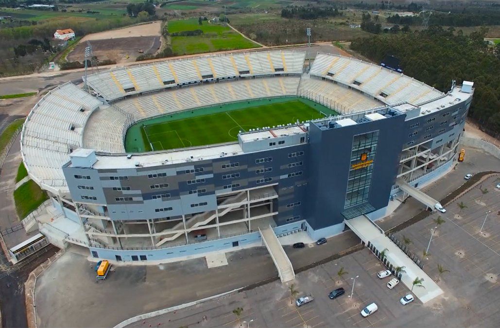 Mesa Ejecutiva confirmÃ³ el clÃ¡sico para el 12 de mayo en el CampeÃ³n del Siglo