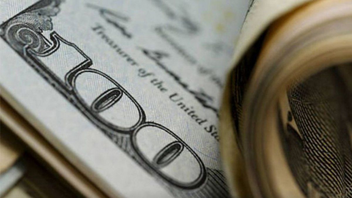 El Dolar Seguira Subiendo En Uruguay El dólar en Uruguay subió por sexto día consecutivo y araña los 39 pesos