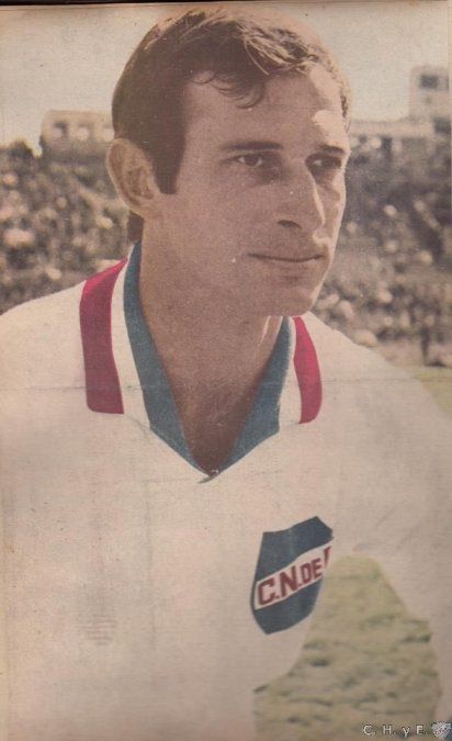 En sus tiempo de tricolor. Llegó con 26 años y tras la frustración de no ir al Mundial de Inglaterra en 1966