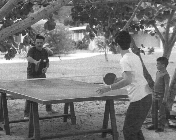 Benedetti juega al ping-pong, una de las pasiones de su vida. Sus amigos dicen que era un jugador virtuoso