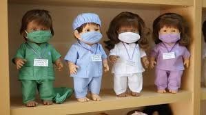 Muñecos sanitarios
