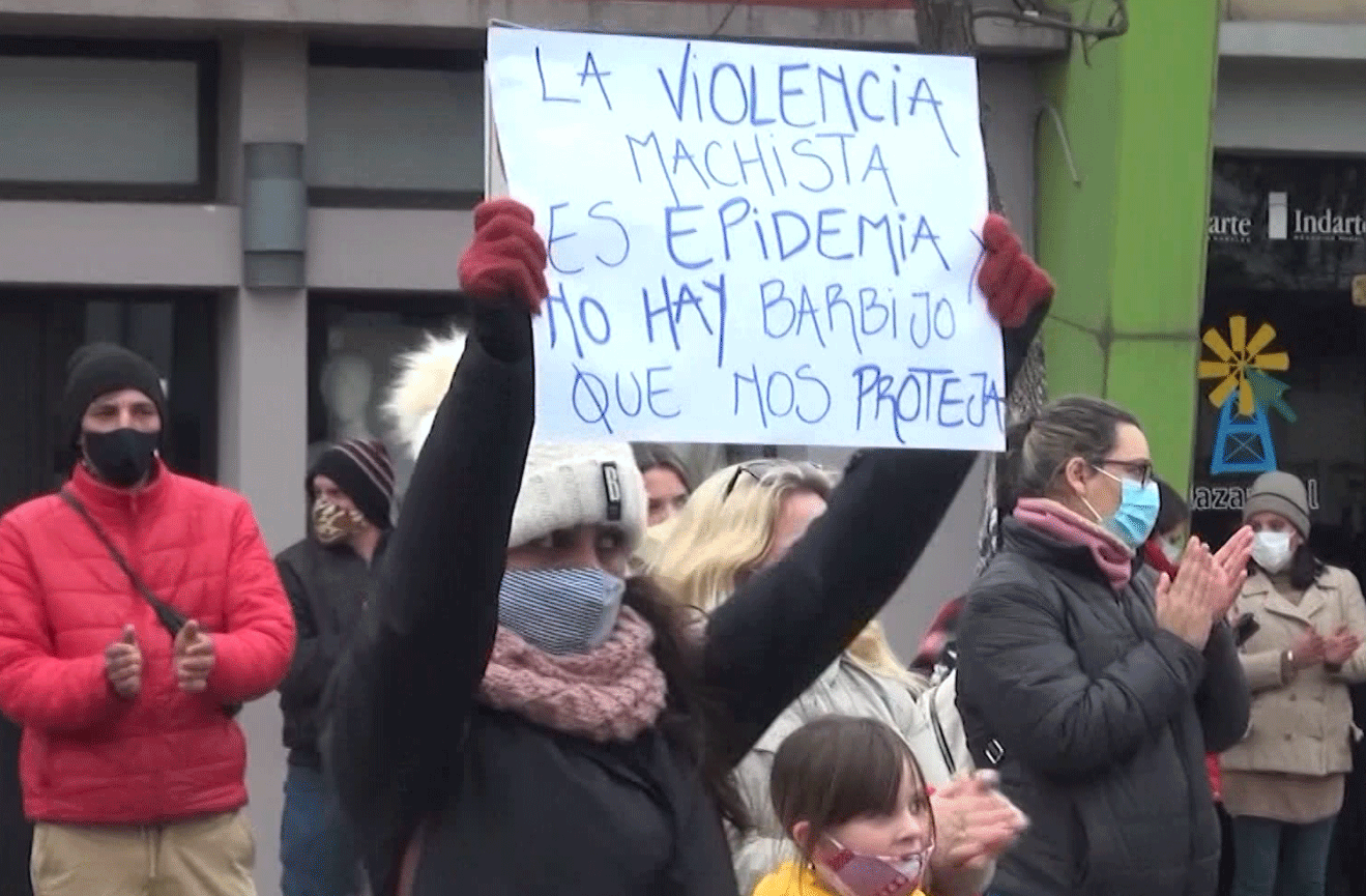 femicidio-young-moviliza.gif