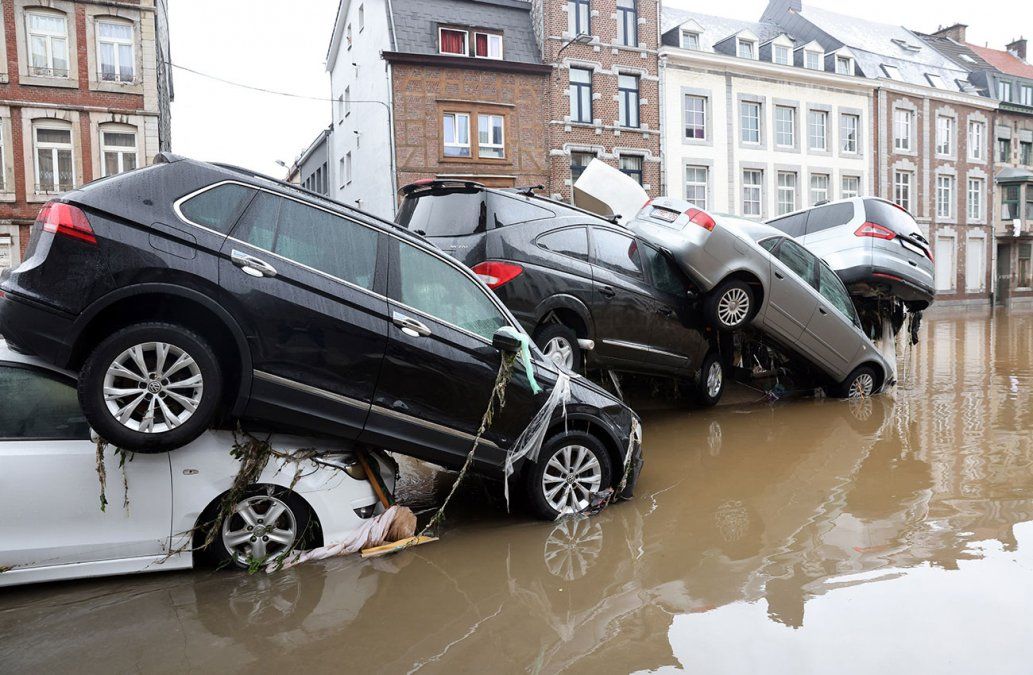 Así quedaron al menos seis vehículos en Verviers dejando víctimas fatales