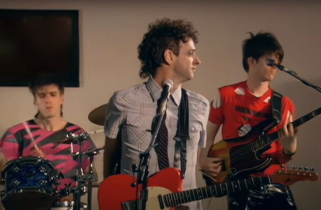 Para grabar imágenes aceptó pocas tomas y con toda la banda de entonces.