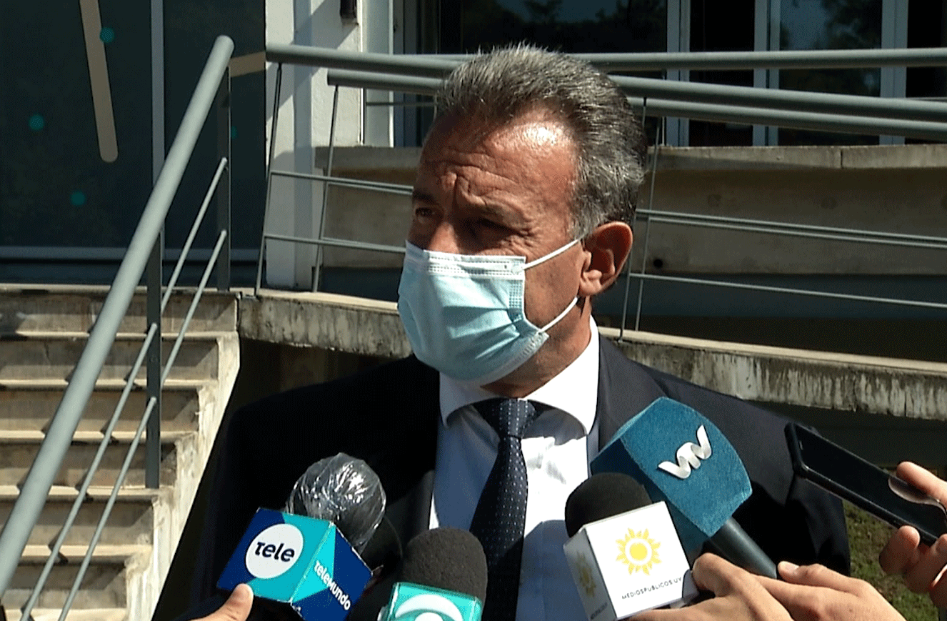 MINISTRO-DANIEL-SALINAS-SOBRE-CASOS.gif
