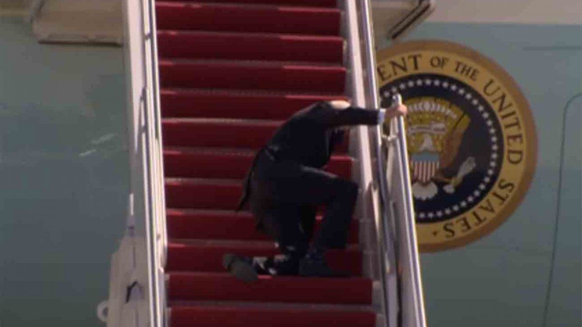 Joe Biden tripped three times while getting on the presidential plane