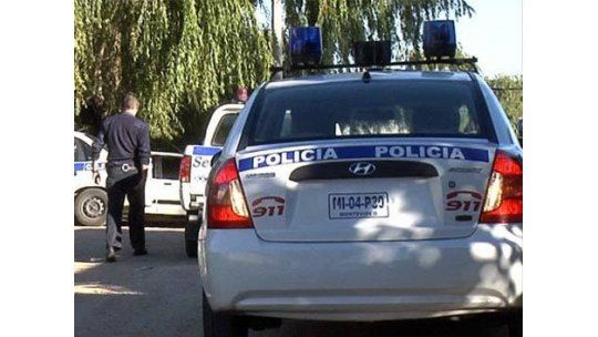 Vigilante de estación de servicio procesado sin prisión por hurto
