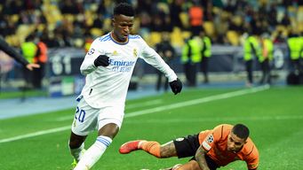 Vinicius Jr. escapa de su marcador