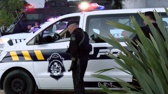 policia busca a dos delincuentes que robaron arma de reglamento a efectivo que cumplia servicio 222