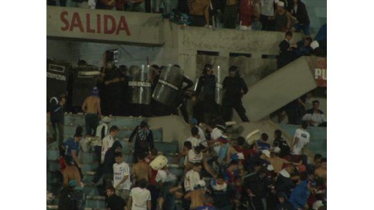 Hinchas de Nacional y policías vuelven a declarar este viernes