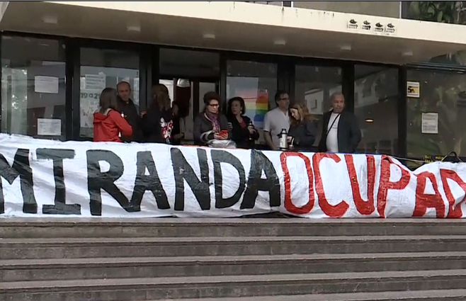 Ocupación del sindicato de profesores. Foto: archivo Subrayado.