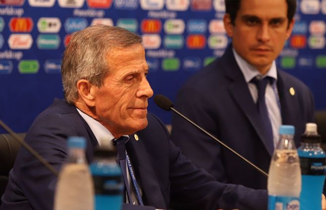 tabarez-conferencia.jpg