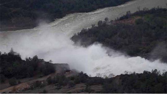REPRESA CALIFORNIA