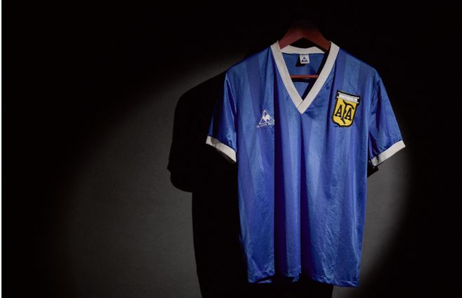 Camiseta-Maradona-1986-AFP.jpg