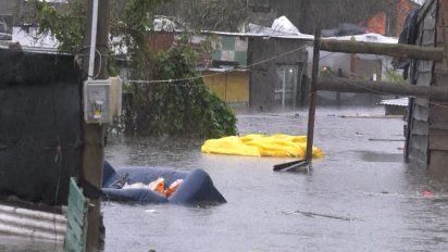 mas de 3.000 personas desplazadas por inundaciones en durazno y florida