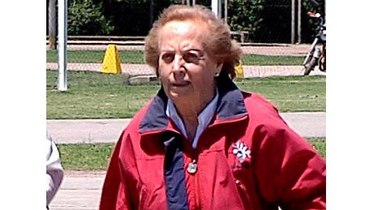 Una de las primeras mujeres piloto tiene 90 años y sigue volando