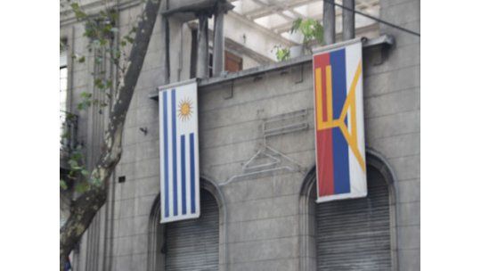 Sorpresa y rechazo en el FA con retiro de limpiavidrios