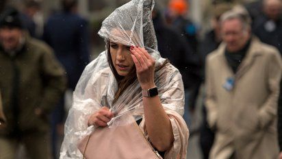 meteorologia elevo a naranja la alerta por tormentas y lluvias