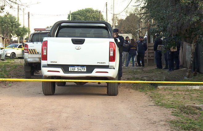 Foto: Subrayado. Escena del homicidio de un hombre de 52 años, en Maracaná Sur.