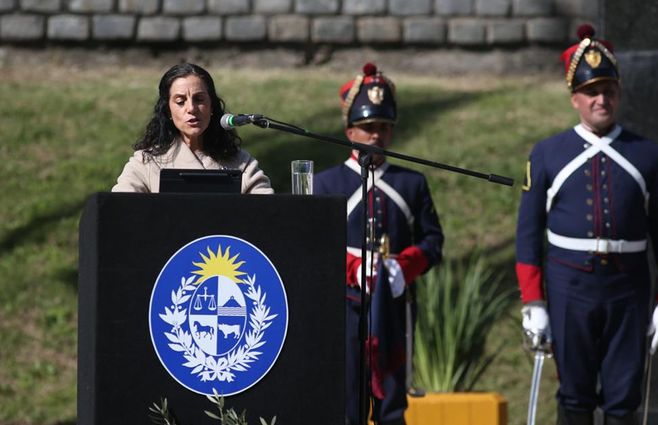 Foto: FocoUy. Azucena Arbeleche, ministra de Economía.