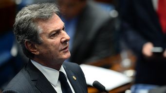 detienen en brasil al expresidente fernando collor de mello, condenado por corrupcion