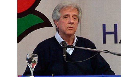 Vázquez citó a Marx y Fidel en aniversario del triunfo electoral