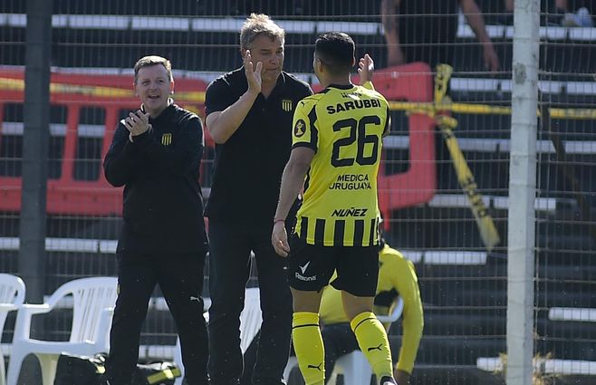Danubio y Peñarol juegan por la octava fecha. Foto: Foco UY