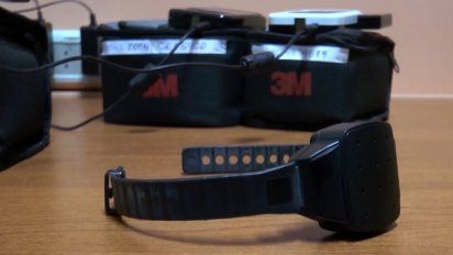 pese a restriccion judicial, se encontro con su ex y le pego otra vez