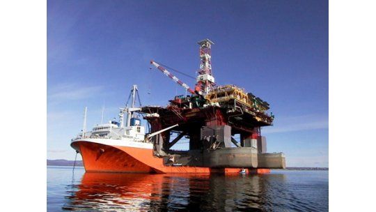 Ancap adjudicó a 4 empresas la explotación de gas y petróleo