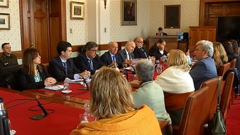 comision aprobo proyecto de ley que crea seccion en archivo general para documentos del pasado reciente