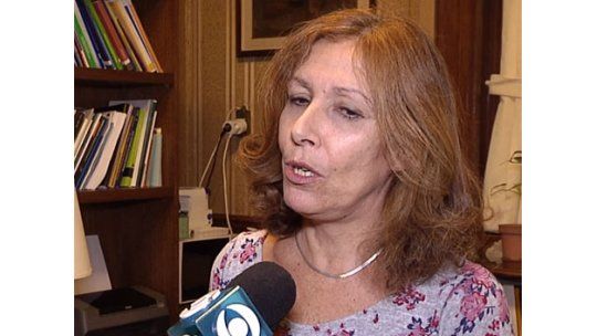 En el FA debaten candidaturas para competir con Vázquez