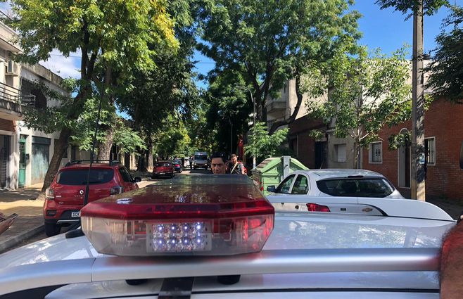 Foto: Diego Píriz en el lugar, periodista de Subrayado.