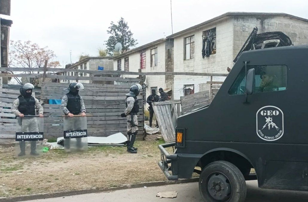 Foto: Beatriz Martínez, Subrayado. Allanamientos de este viernes en Cerro Norte. Foto: Beatriz Martínez, Subrayado. Allanamientos de este viernes en Cerro Norte.
