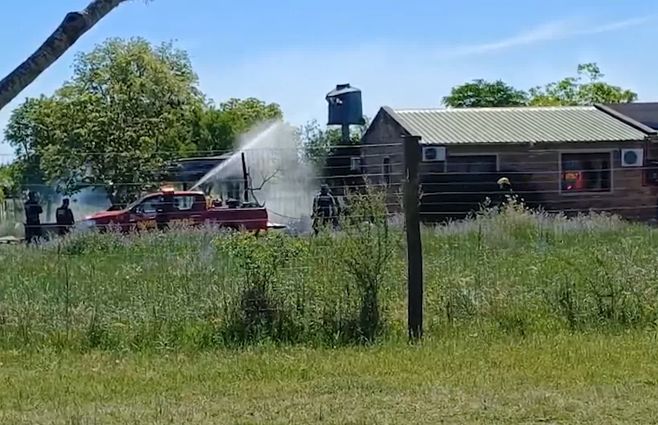 incendio-casa-en-salto