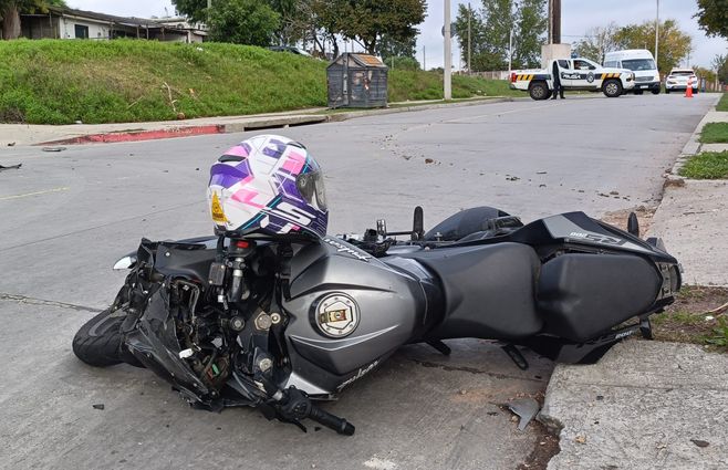 Siniestro en San Martín y Orsini Bertani. Foto: Miguel Chagas