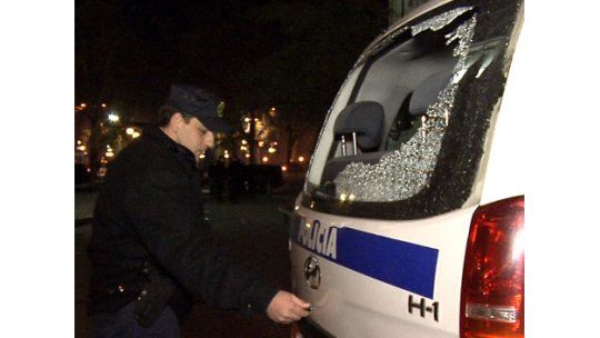 29 comercios  destrozados y 22 policías heridos tras festejos