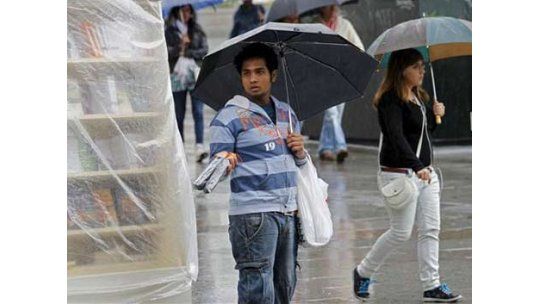 Tormentas y precipitaciones aisladas hasta el viernes