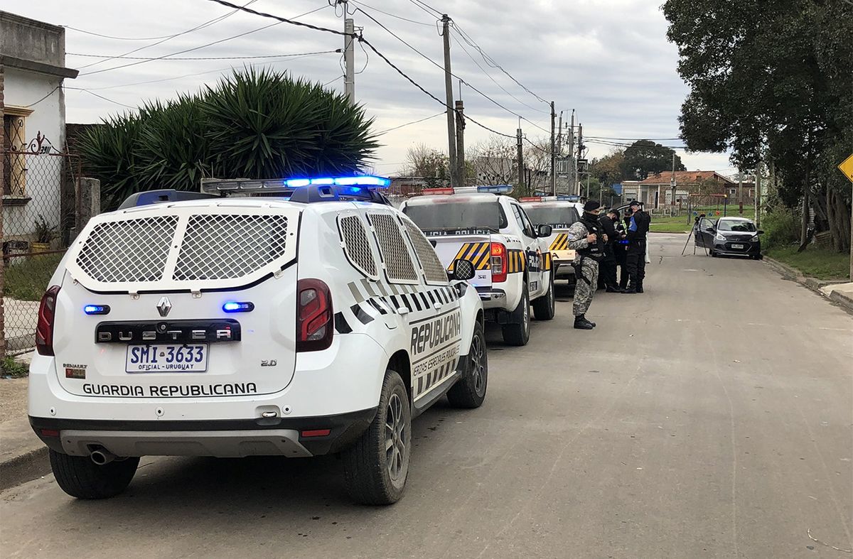 Foto de archivo. La Policía hizo un allanamiento en el barrio Marconi el sábado. Foto de archivo. La Policía hizo un allanamiento en el barrio Marconi el sábado.
