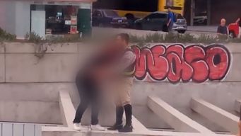 entregaron reconocimiento a policias que rescataron a una adolescente en el tunel de avenida italia