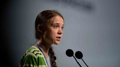 greta thunberg acusa a paises ricos de enganar con metas de reduccion de emisiones