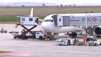 ministerio de defensa solicito al mtss declarar esencialidad de controladores aereos