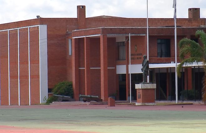 escuela-militar.jpg