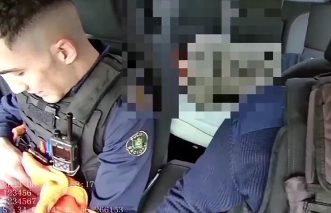 policias-parto-casabo.jpg