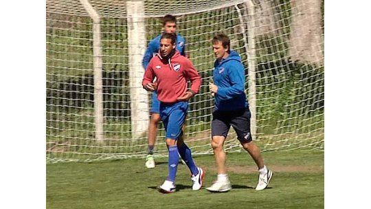 Burián y Porta serán titulares en Nacional ante El Tanque